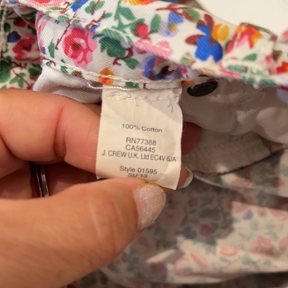 Madewell Multicolor Floral Raw Hem Mini Shorts - Picture 7 of 8